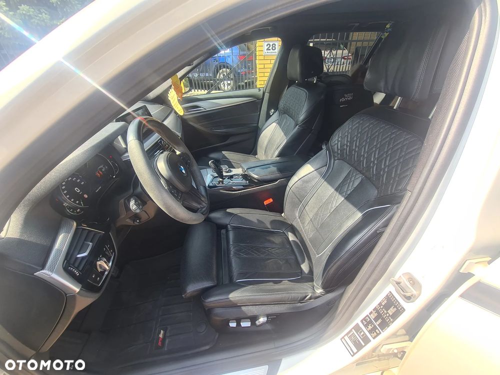 BMW Seria 5 530d xDrive Sport - 7