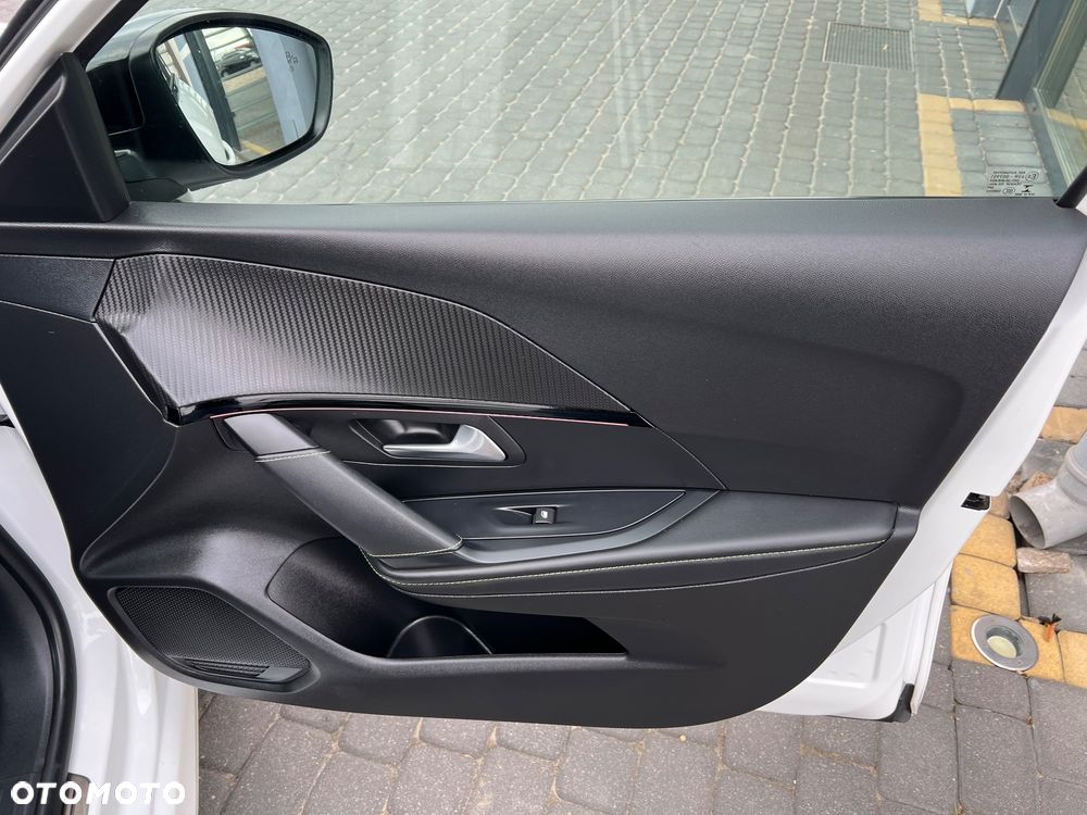 Peugeot 208 1.2 PureTech Allure Pack S&S EAT8 - 33