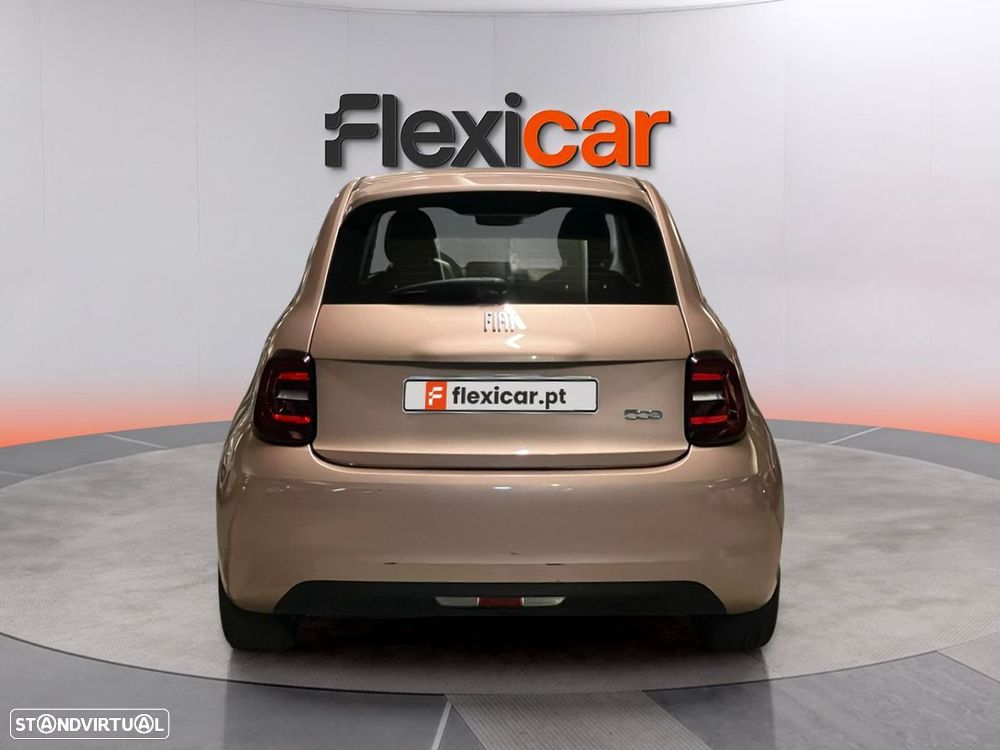 Fiat 500e 42 kWh Icon - 6