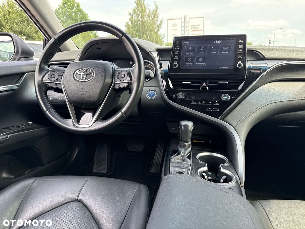 Toyota Camry 2.5 Hybrid Executive CVT - 22