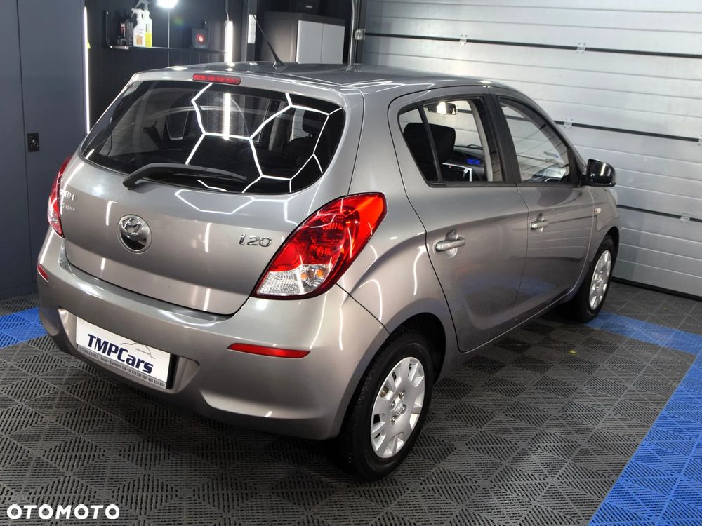 Hyundai i20 - 25