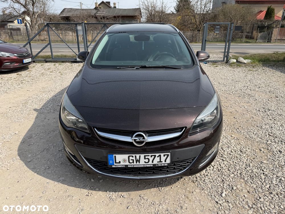 Opel Astra 1.4 Turbo - 2