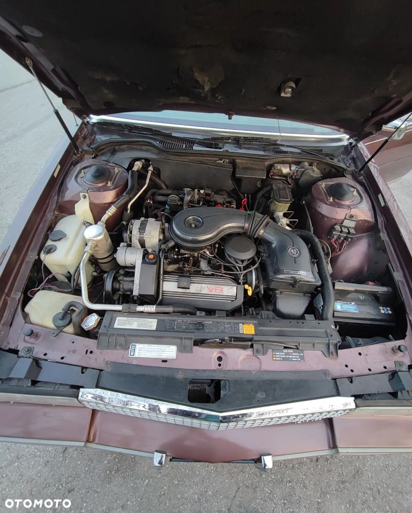 Cadillac Deville - 15