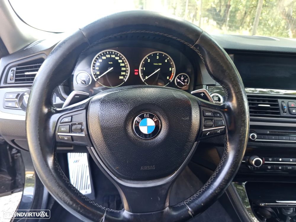 BMW 520 d Pack M Auto - 13