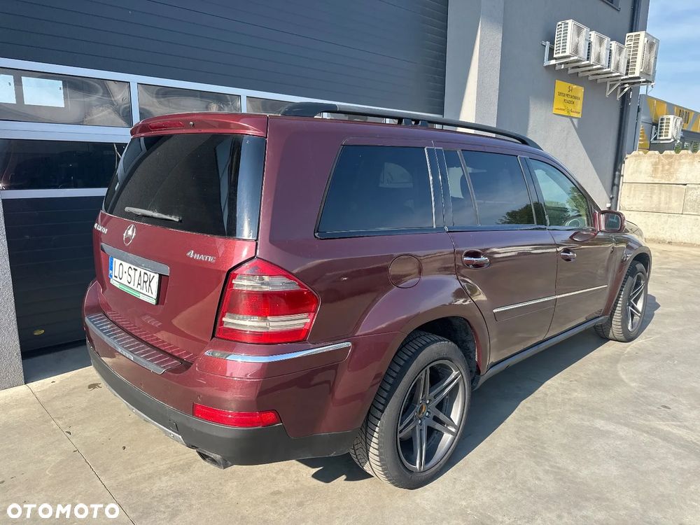 Mercedes-Benz GL - 7