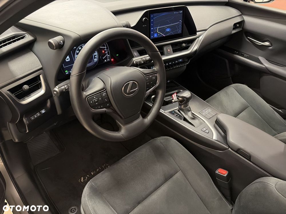 Lexus UX 250h GPF Business 2WD - 10