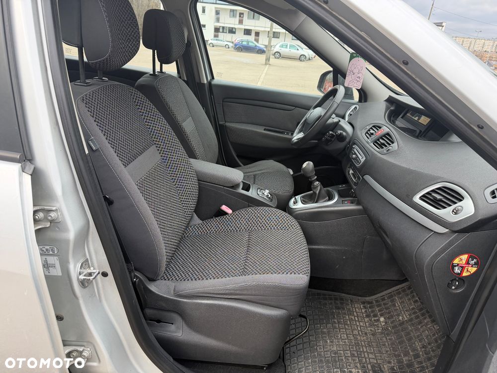 Renault Scenic Energy dCi 110 Start & Stop Dynamique - 23