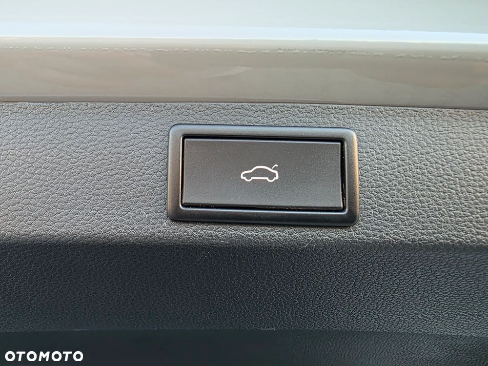 Skoda Karoq 1.5 TSI ACT 4x2 Sportline DSG - 16