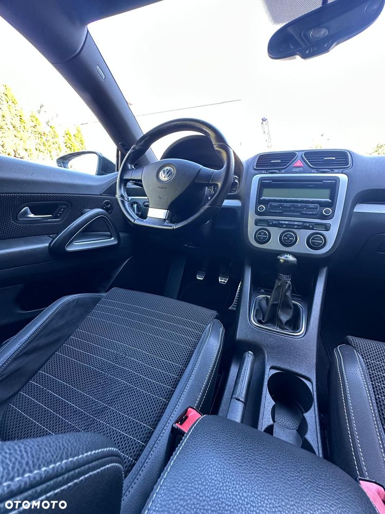 Volkswagen Scirocco - 13