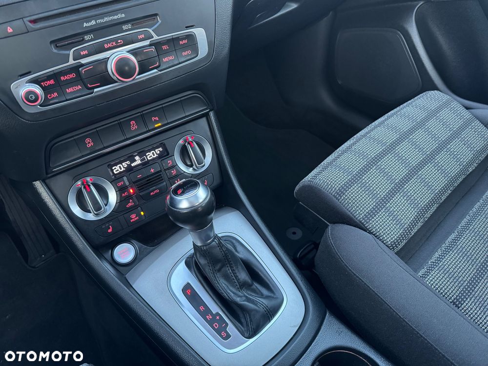 Audi Q3 2.0 TDI Quattro S tronic - 32