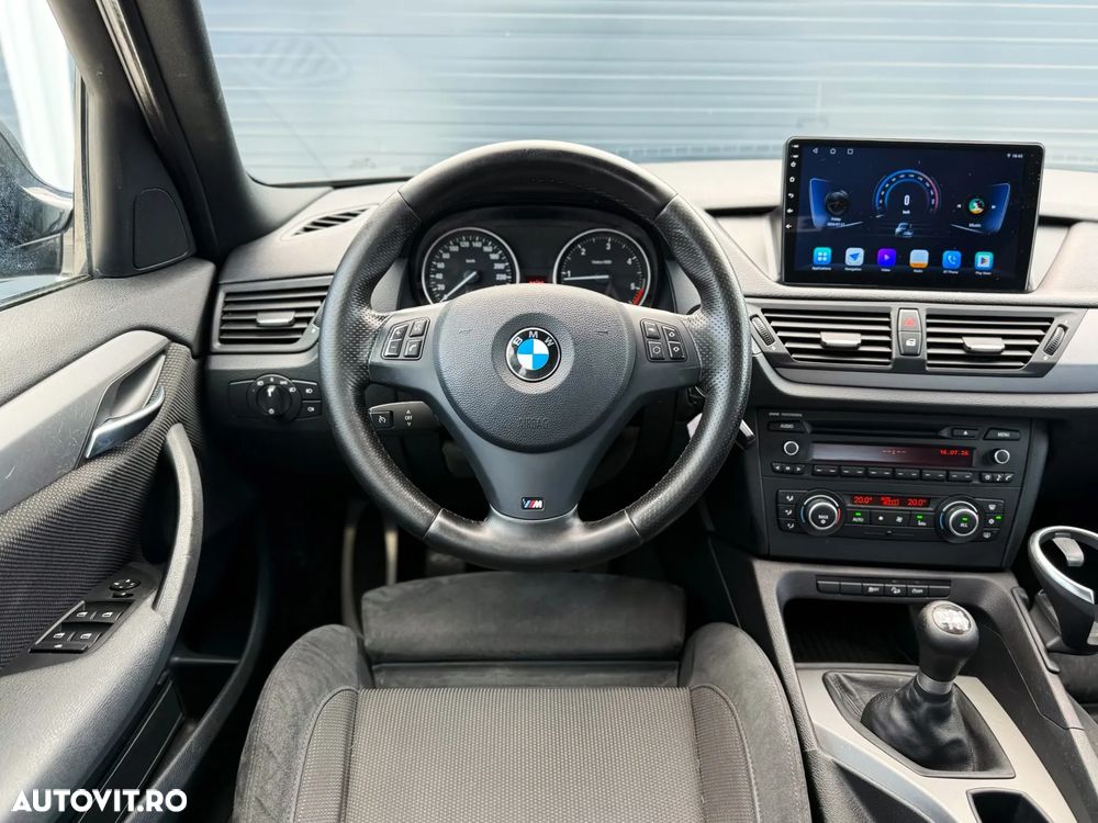 BMW X1 xDrive18d Sport Line - 7