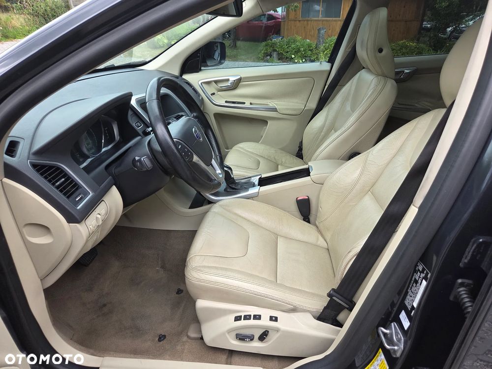 Volvo XC 60 - 5