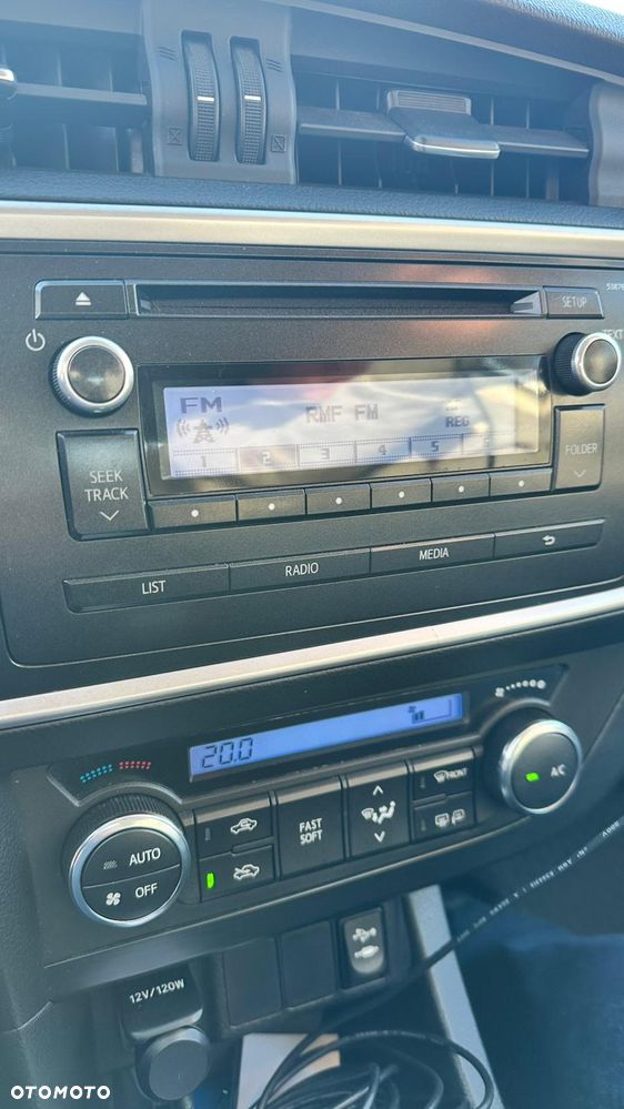 Toyota Auris 1.33 VVT-i Active - 21