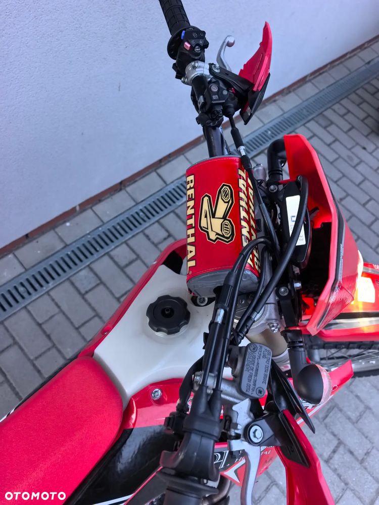 Honda CRF - 5