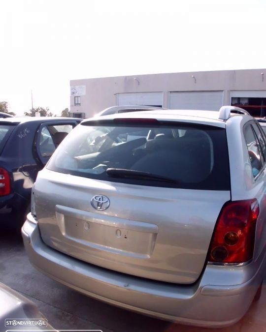 Peças Toyota Avensis Estate (T25) 2003 a 2008 - 1