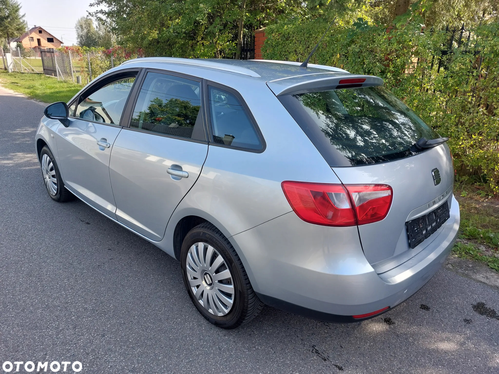 Seat Ibiza 1.4 16V Reference - 4