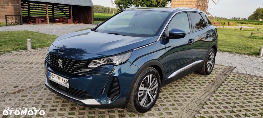 Peugeot 3008 1.6 PureTech GPF Allure S&S EAT8 - 1