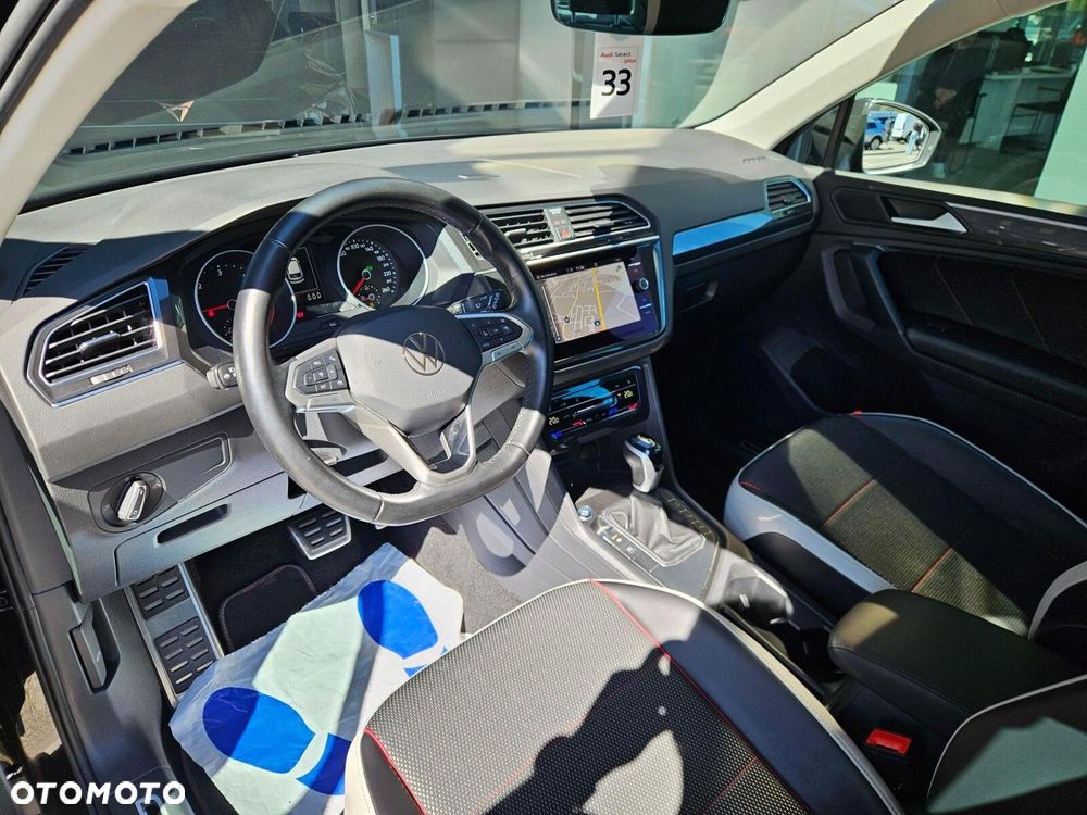 Volkswagen Tiguan - 10