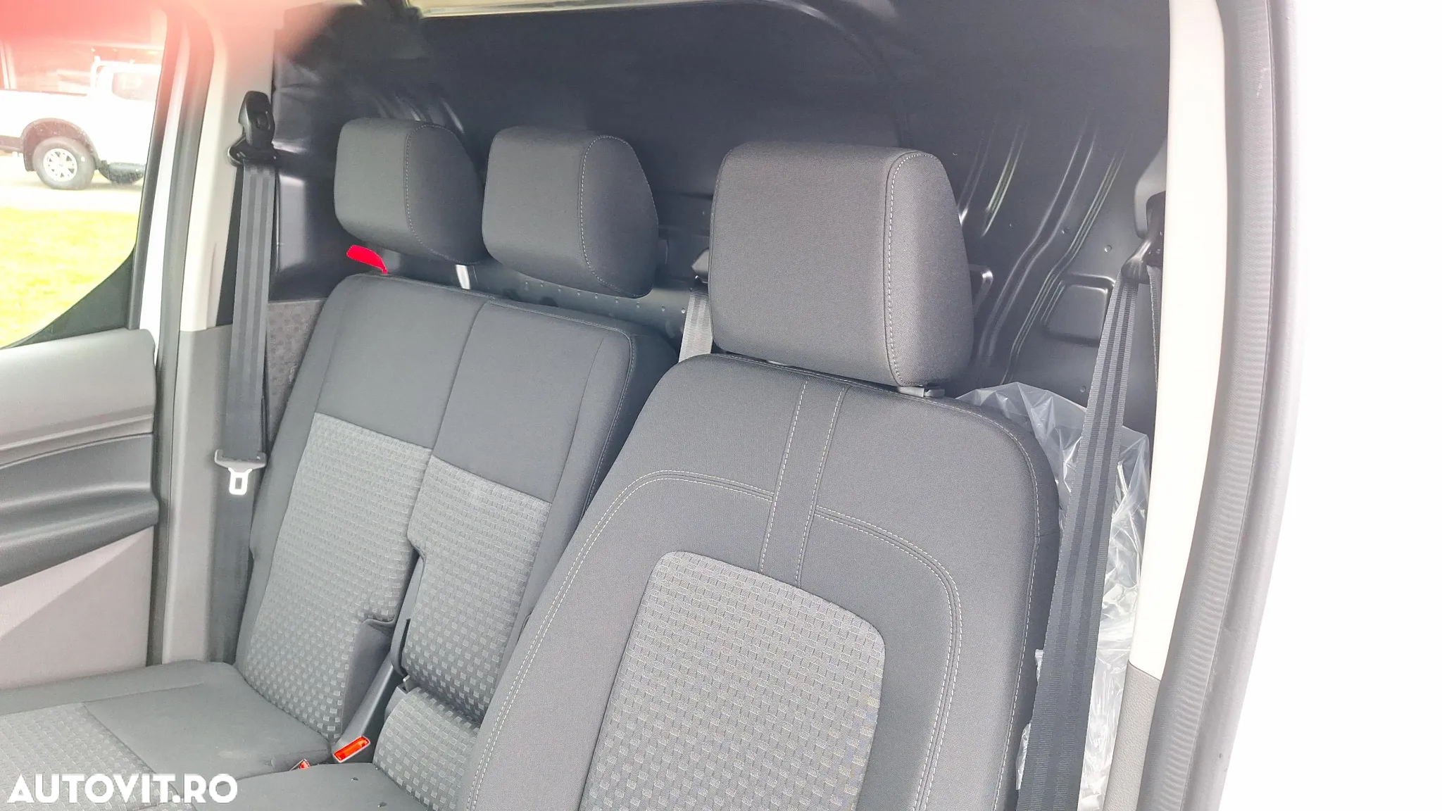 Ford Connect - 10