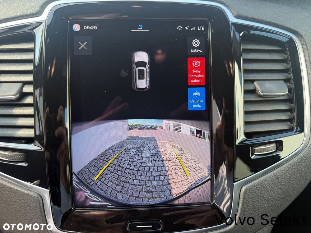 Volvo XC 90 - 22