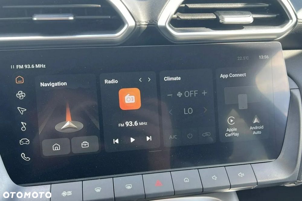 MG ZS 1.5 HEV+ Exclusive - 11