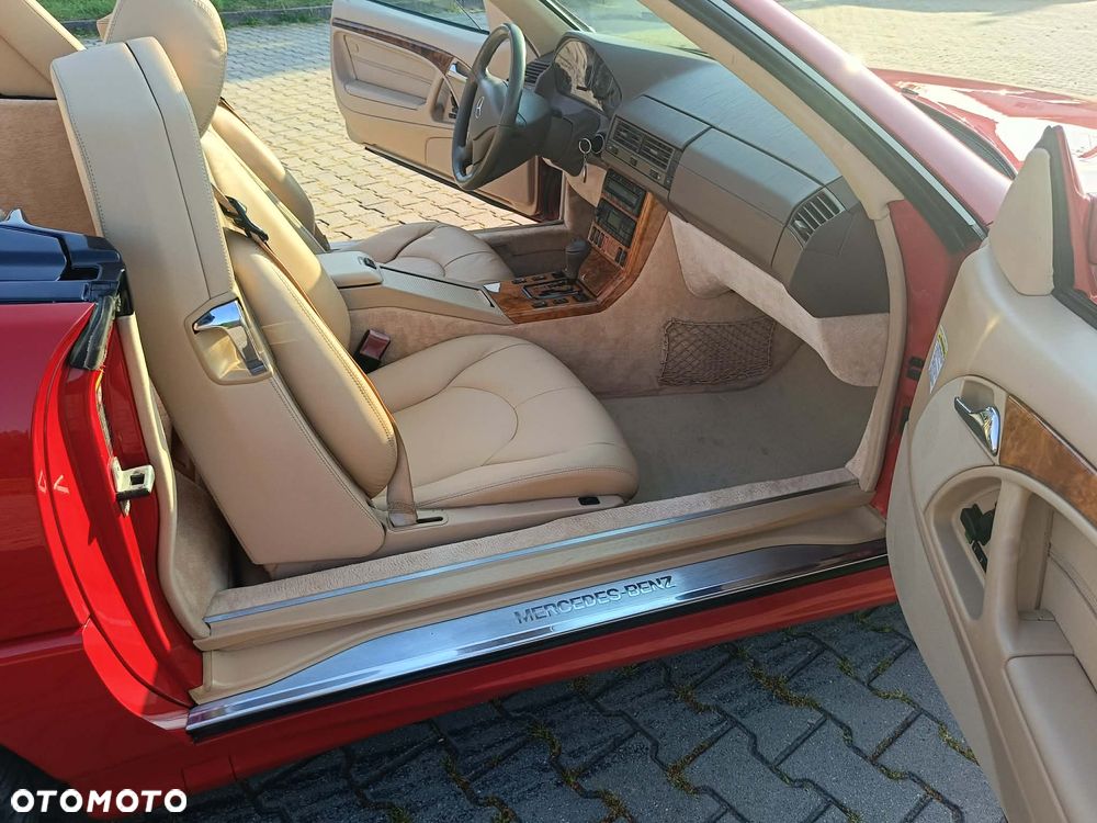 Mercedes-Benz SL 500 - 24