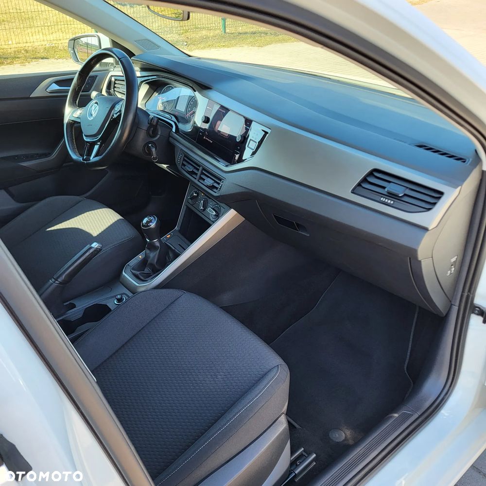 Volkswagen Polo 1.6 TDI SCR Comfortline - 10
