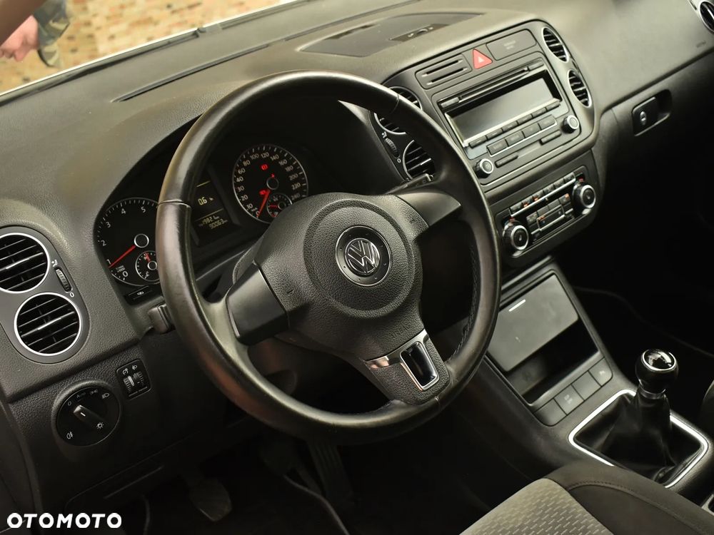 Volkswagen Golf Plus - 14