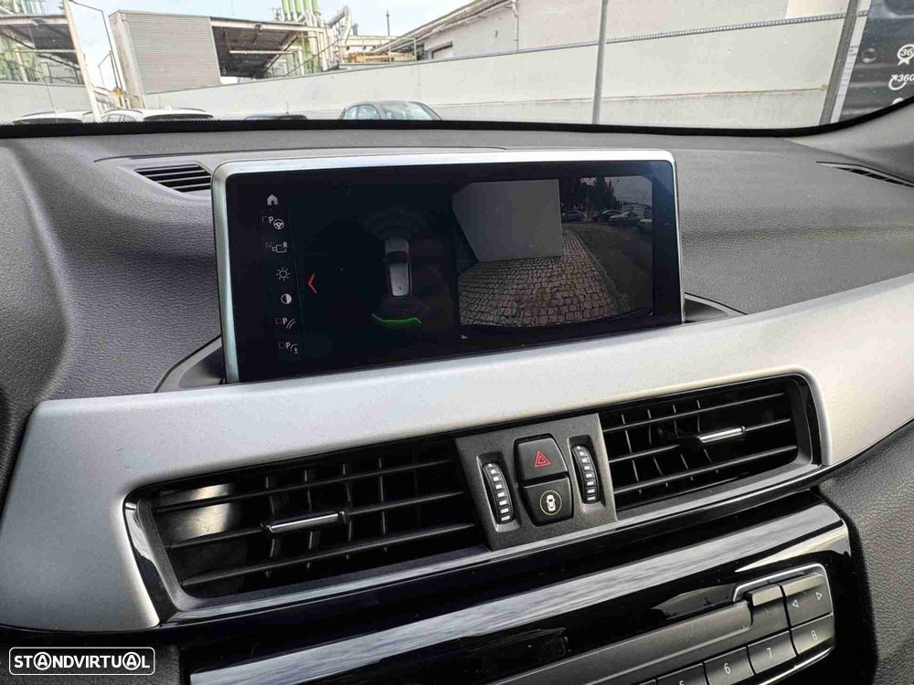 BMW X1 16 d sDrive Corporate Edition Auto - 16