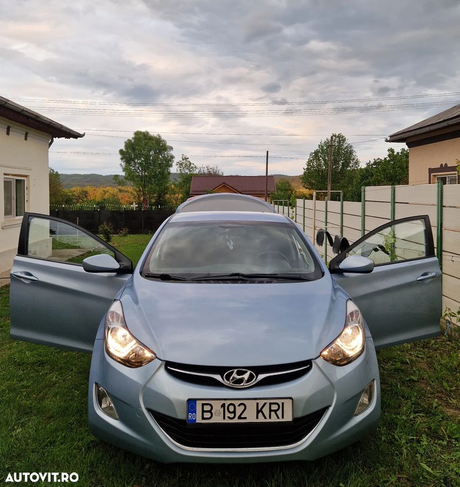 Hyundai Elantra 1.6 MPi - 1
