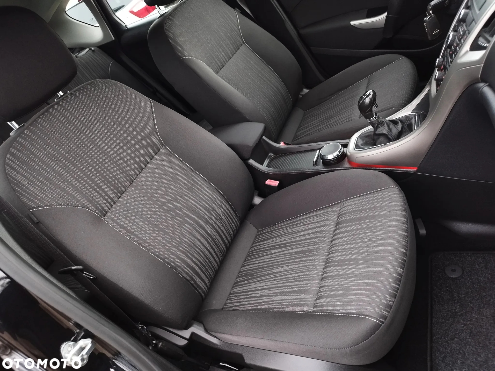 Opel Astra 1.6 Active - 21