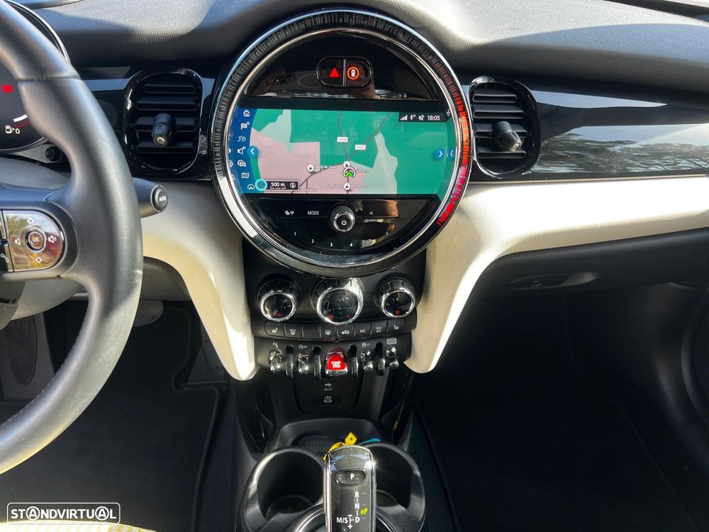 MINI 3 Portas Cooper Premium Classic Auto - 11