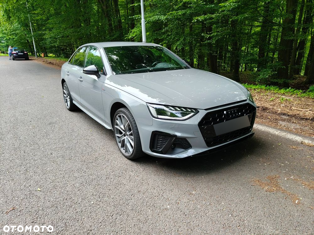 Audi A4 - 8