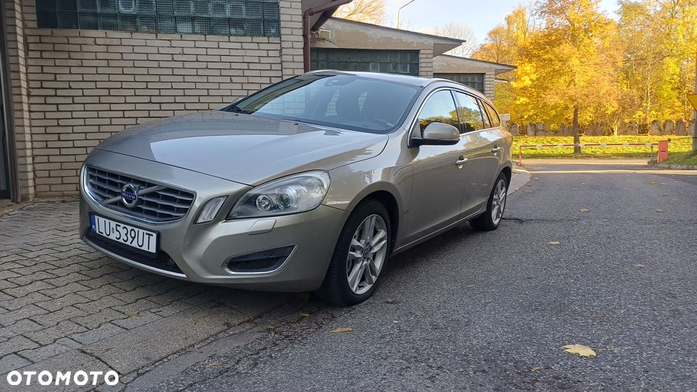 Volvo V60