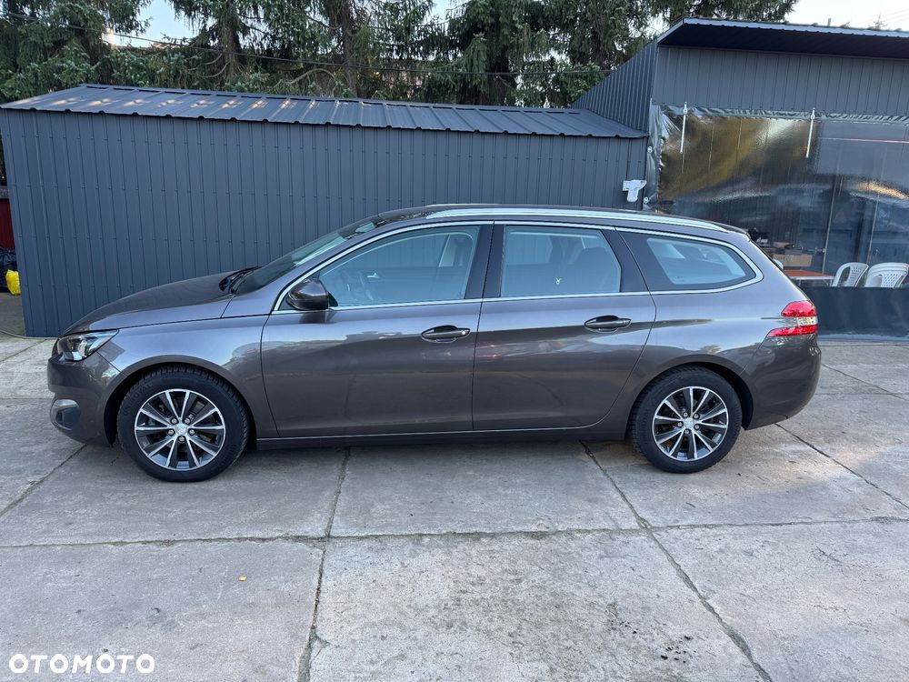 Peugeot 308 SW BlueHDi 150 Automatik Stop & Start Allure - 8