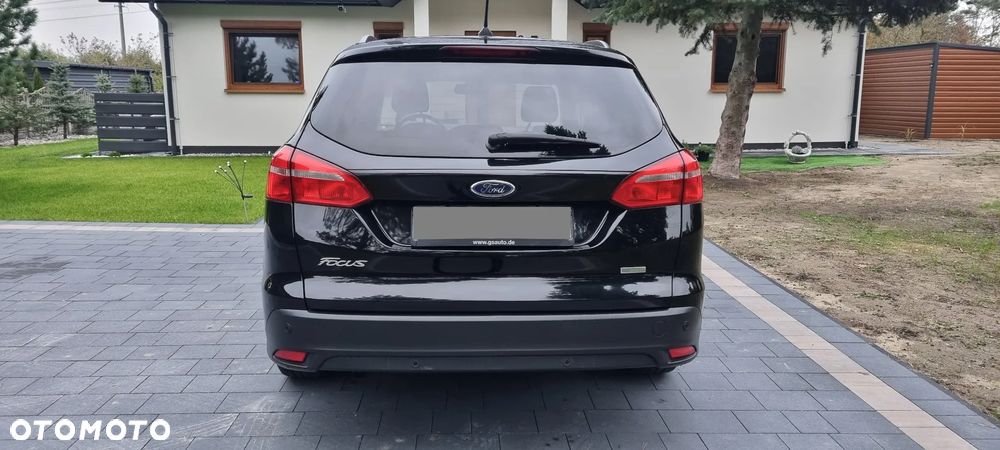 Ford Focus 1.0 EcoBoost Titanium - 10
