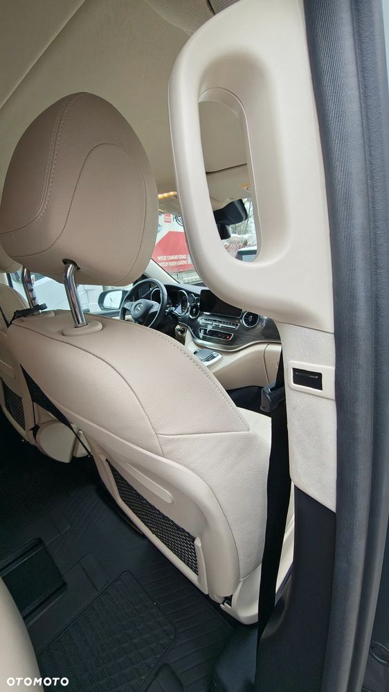 Mercedes-Benz Klasa V 250 d 4-Matic Avantgarde 9G-Tronic - 16