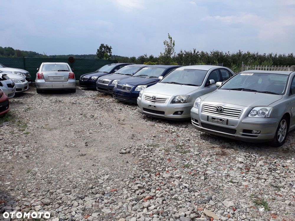 Toyota AVENSIS T25 Kombi Klapa tył tylna bagażnika - 10