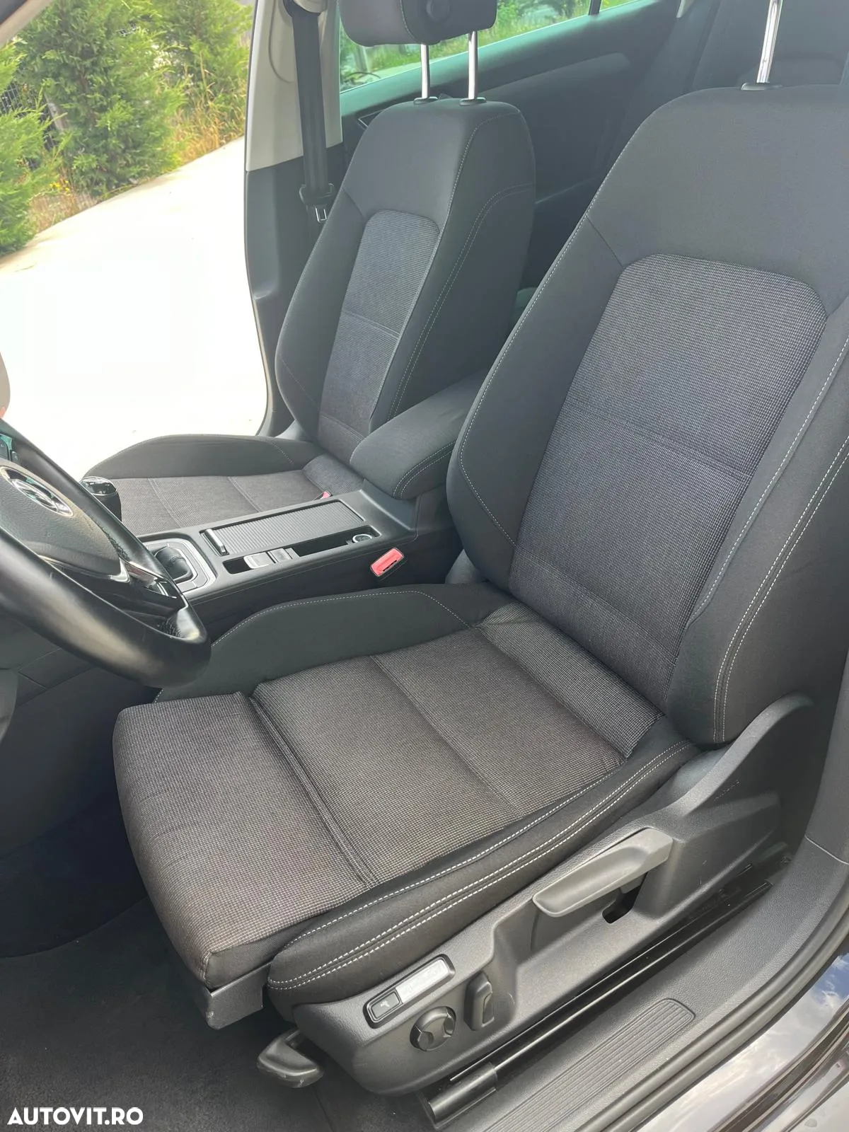 Volkswagen Passat Variant 2.0 TDI (BlueMotion Technology) Comfortline - 8