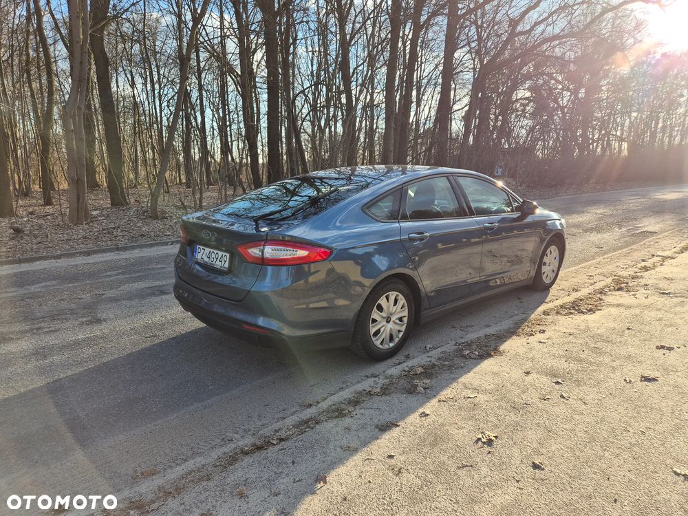 Ford Mondeo 2.0 TDCi Ambiente - 7