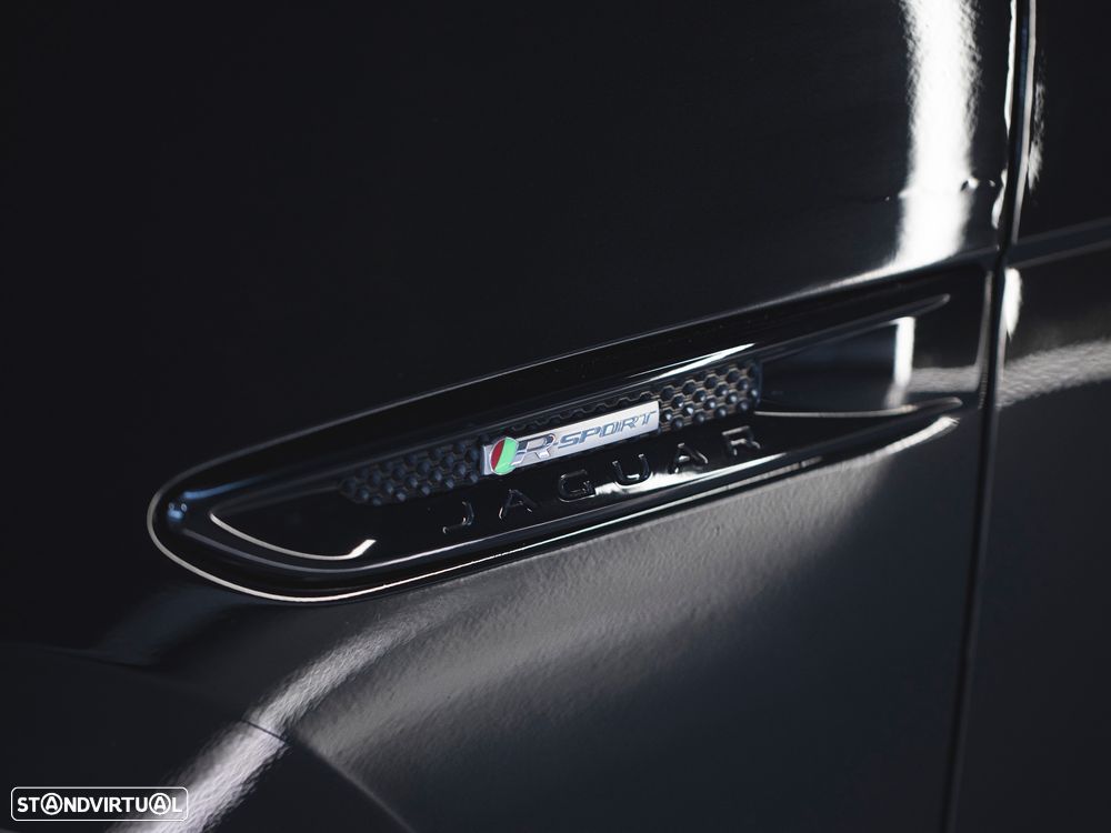 Jaguar F-Pace 2.0 i4D R-Sport AWD Aut. - 11