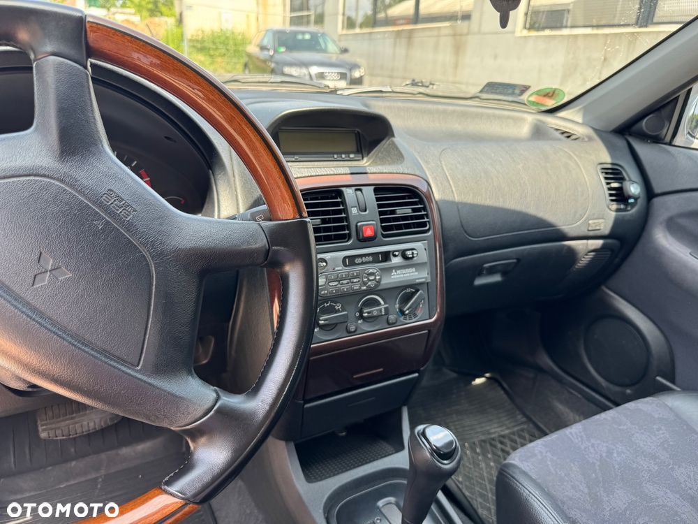 Mitsubishi Carisma 1.8 GDI Automatik Comfort Plus - 6