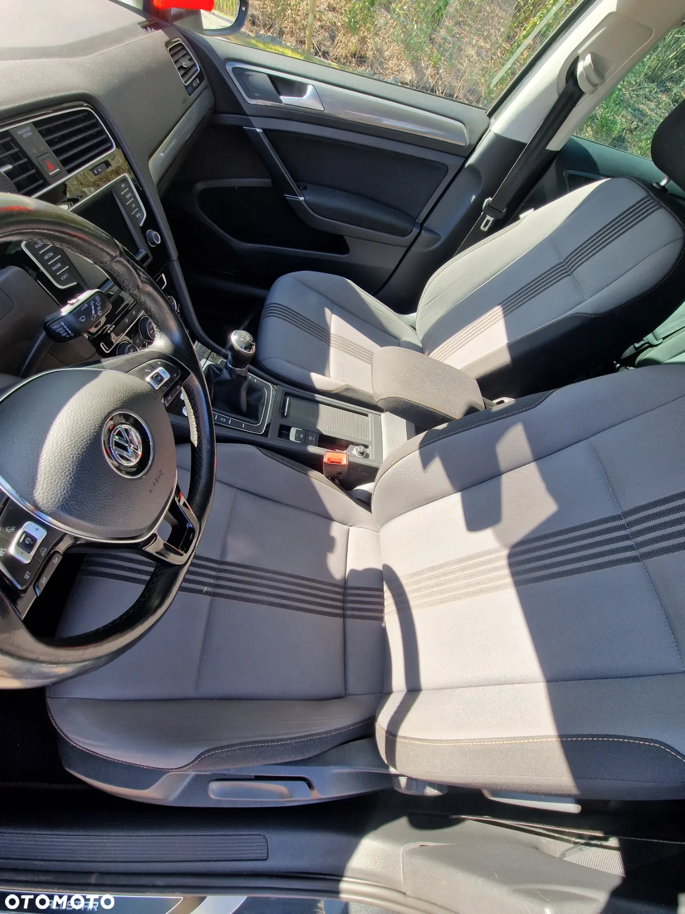 Volkswagen Golf 1.4 TSI BlueMotion Technology Allstar - 12