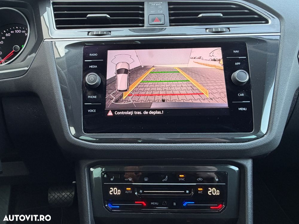 Volkswagen Tiguan 2.0 TDI SCR 4MOTION DSG Elegance - 18