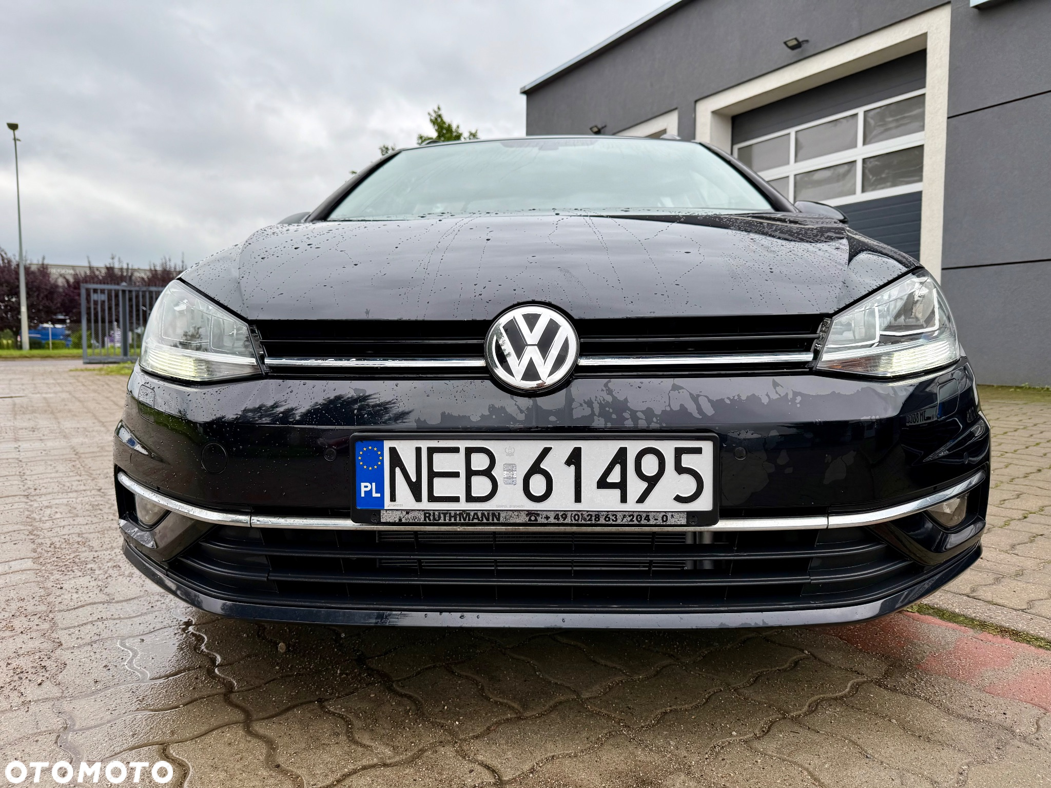 Volkswagen Golf Variant 1.6 TDI (BlueMotion Technology) DSG Comfortline - 3