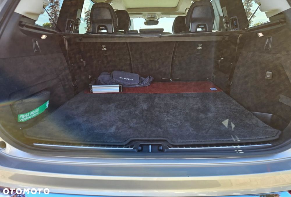 Volvo XC 90 B5 D AWD Ultimate Bright 7os - 23