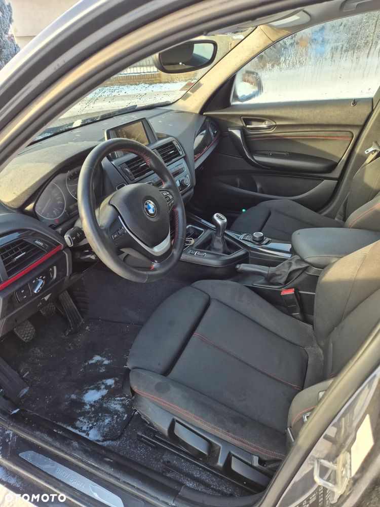 BMW Seria 1 118i Sport Line - 13