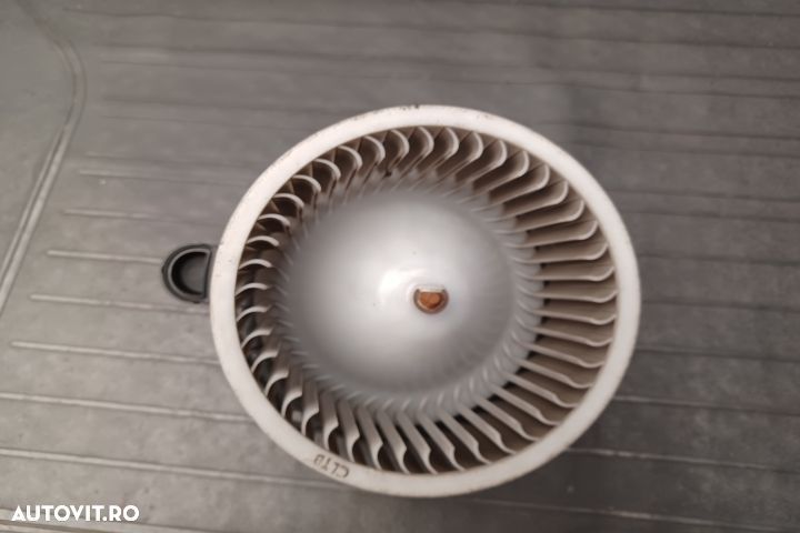 Ventilator aeroterma F00S33F011 F00S33F011 Hyundai Santa Fe CM [2006 - 3