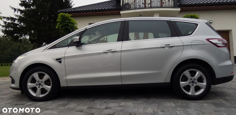 Ford S-Max 1.5 EcoBoost Titanium - 4