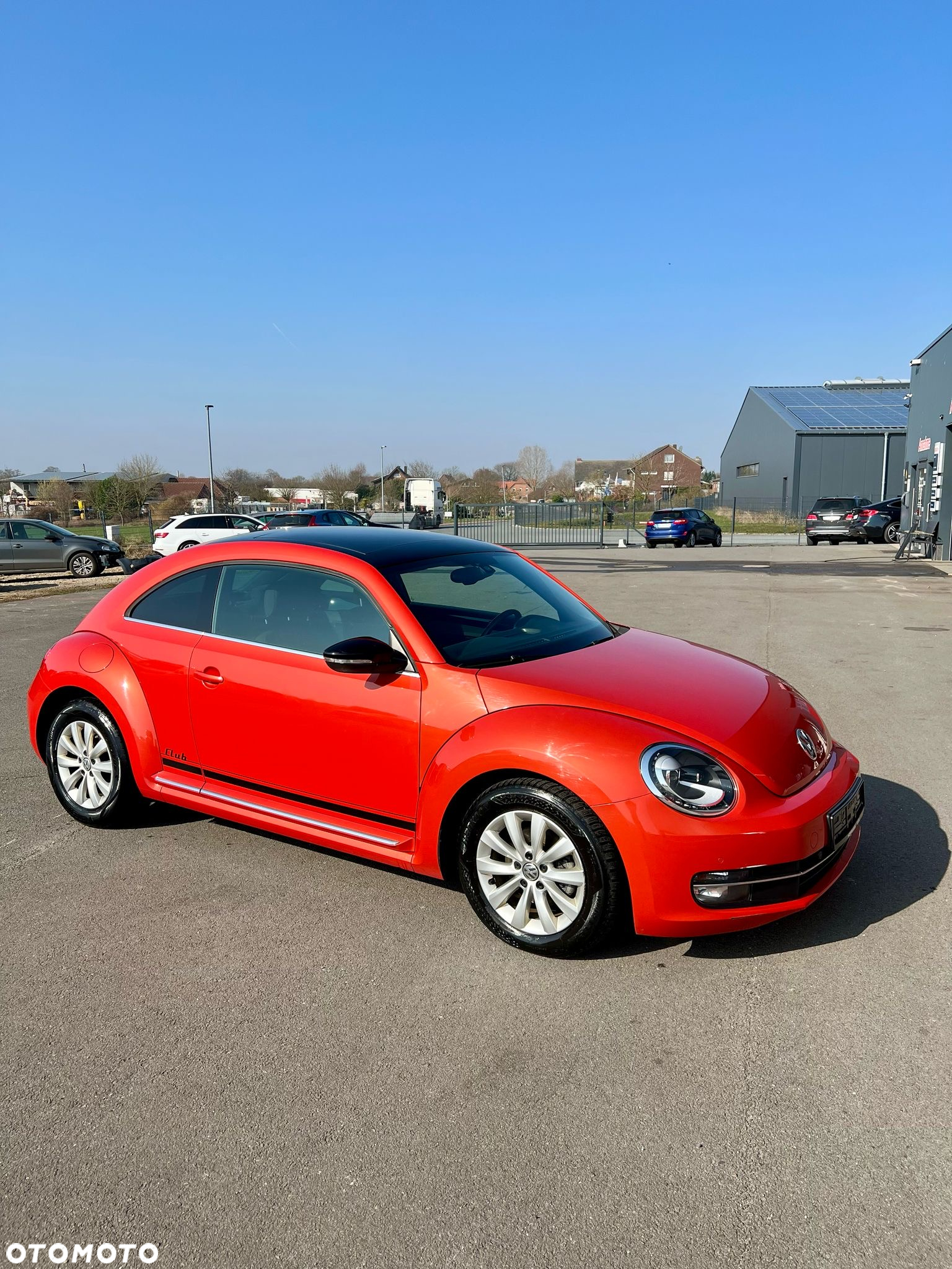 Volkswagen Beetle The 2.0 TDI DPF DSG BlueMotion Technology Club - 3